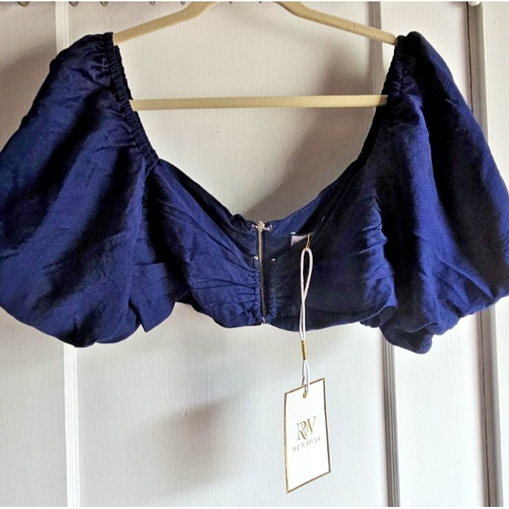 NWT RUNN AWAY KELANI LUXE TOP navy blue Woman Sz L ballon sleeves
